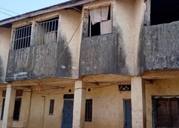 Éducation : l’école publique “Tamadou” située à Hamdallaye 2, dans un état de dégradation très avancée 