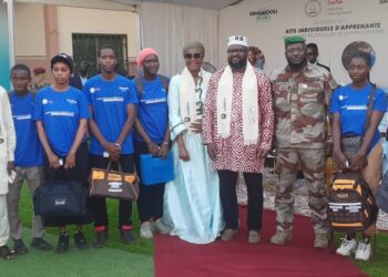 Enseignement technique : Remise de kits d’apprentissages aux écoles techniques et professionnelles à Conakry