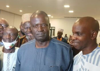 Urgent : Me Aboubacar CAMARA remporte la majorité des voix et devient le président de la Chambre nationale des huissiers de Guinée