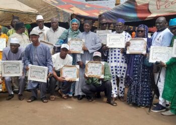 Commune de Gbéssia : une cérémonie de reconnaissance en l’honneur des anciens chefs de quartier