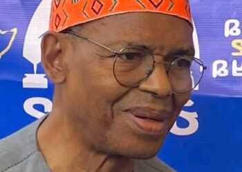 Tierno Monénembo n’est pas tarzan