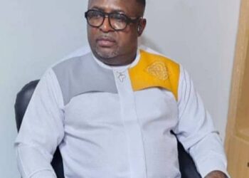 DR DAVID MAKONGO FÉLICITÉ POUR SON LEADERSHIP EXCEPTIONNEL