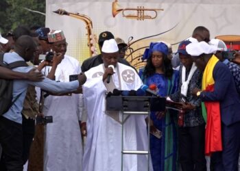 Culture : Remise officielle des instruments de musique aux orchestres de Guinée
