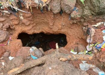 Conakry : Un trou grandissant sème la panique à Sangoyah Mosquée