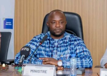 La journée du vendredi 15 août 2025, déclarée fériée chômée et payée