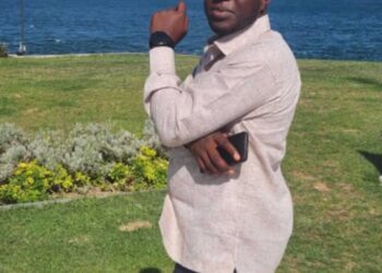 Les politiciens, Guinéens, exploitent souvent leurs militants à leur propre bénéfice.