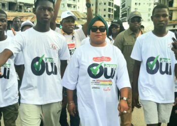 Clôture de la campagne du OUI : La Ministre Fatima Camara boucle sa campagne de soutien à Camayenne