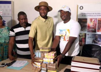 Transparence administrative : l’ONACIG procède à la Remise du prix spécial du Président Mamadi Doumbouya 