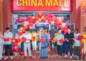 L’inauguration par Madame la Ministre du Commerce du premier China Mall à Kipé : un symbole fort de la modernisation du commerce guinéen