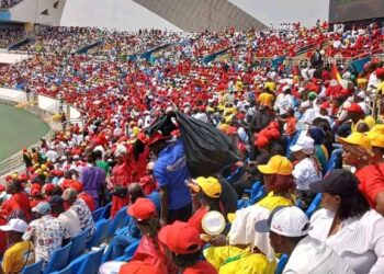 Investiture du président Mamadi Doumbouya: les citoyens et autorités mobilisés au stade général Lansana Conté de Nongo