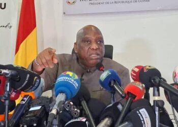 Expulsions depuis l’Allemagne : Morissanda Kouyaté répond aux critiques et réaffirme son soutien à la diaspora.