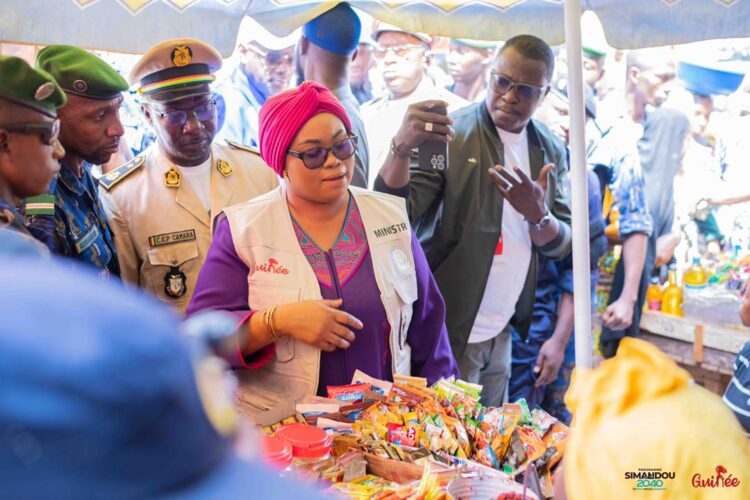 Kindia : la ministre Fatima Camara salue le respect des prix plafond sur le marché