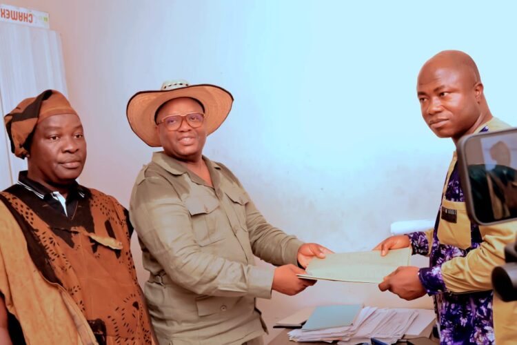 Élections Législatives du 24 mai : Me Kéoulen Doré entre en lice à Lola