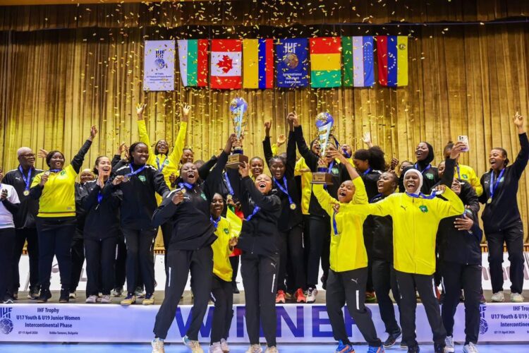 Célébration des championnes du monde de l’IHF Trophy 2026 à Conakry :