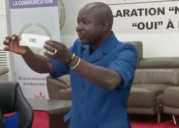 Élections en Guinée : la HAC tire au sort l’ordre de passage des candidats dans le Journal de campagne sur les radios privées