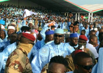 Mamaya 2026 : Moussa Moïse Sylla donne le coup d’envoi au stade M’ballou Mady Diakité de Kankan