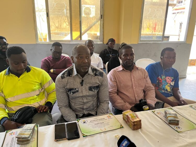Conakry : 20 millions GNF pour soutenir quatre Guinéens expulsés d’Allemagne