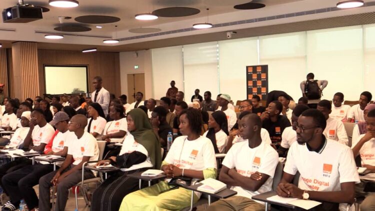 Salon de l’orientation : Orange Digital Center prépare les jeunes aux métiers de demain